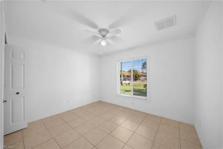 2614  7th W ST, Lehigh Acres, FL 33971
