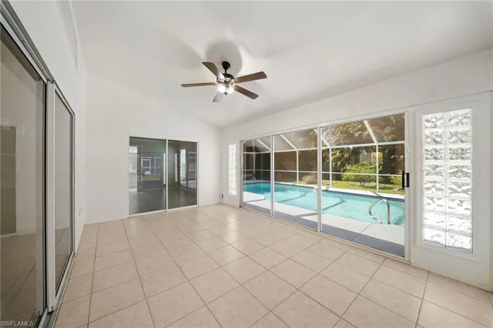 2614  7th W ST, Lehigh Acres, FL 33971