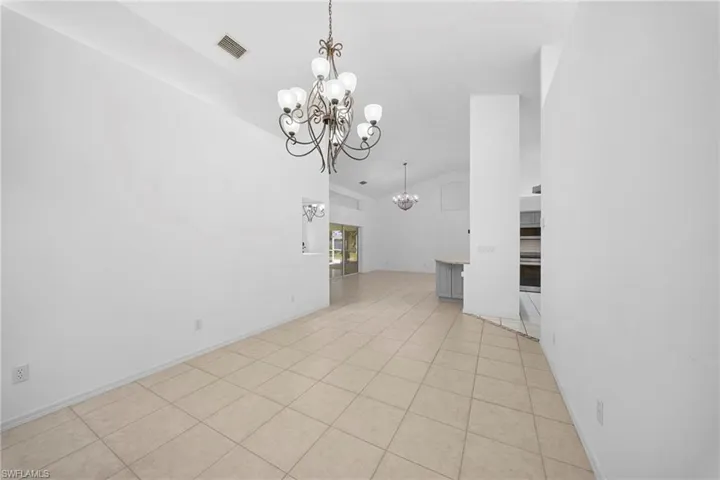 2614  7th W ST, Lehigh Acres, FL 33971