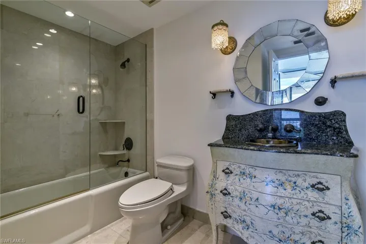 Bedroom 2 Ensuite