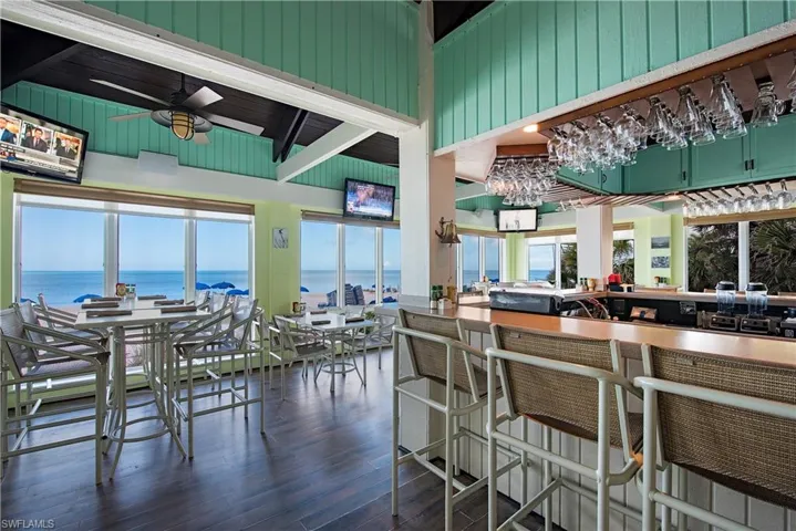 6001  Pelican Bay  BLVD, Naples, FL 34108