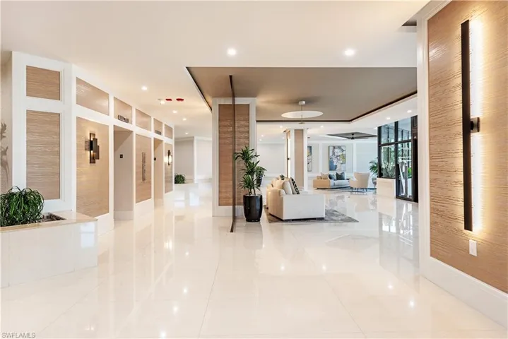 Grosvenor Lobby