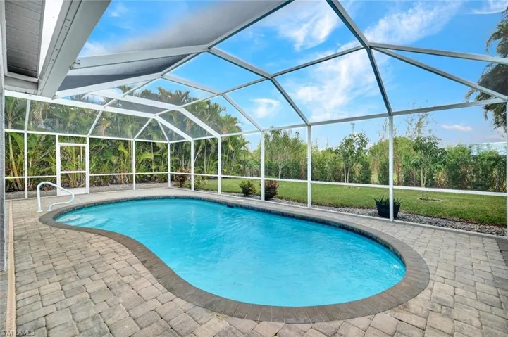 15645 Beachcomber Ave, Fort Myers, Florida 33908