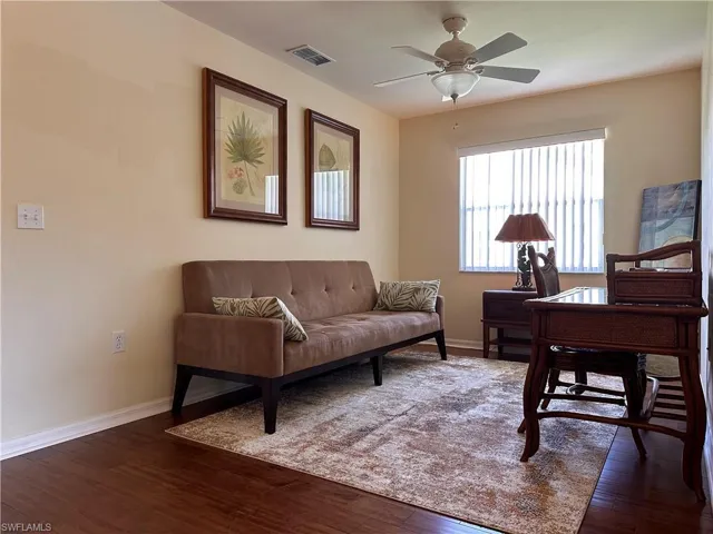 321 Robin Hood Cir # 201, Naples, Florida 34104