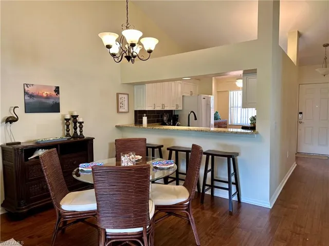 321 Robin Hood Cir # 201, Naples, Florida 34104