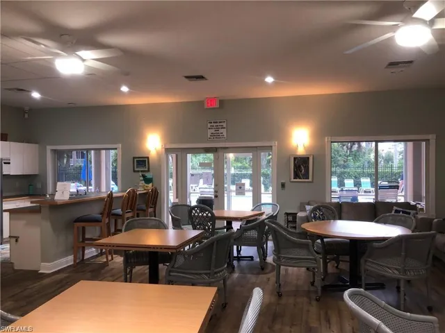 321 Robin Hood Cir # 201, Naples, Florida 34104
