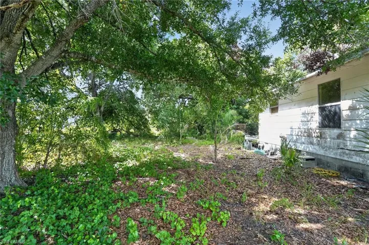 2282 Diplomat Dr, Punta Gorda, Florida 33983