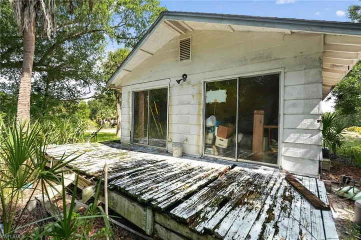 2282 Diplomat Dr, Punta Gorda, Florida 33983
