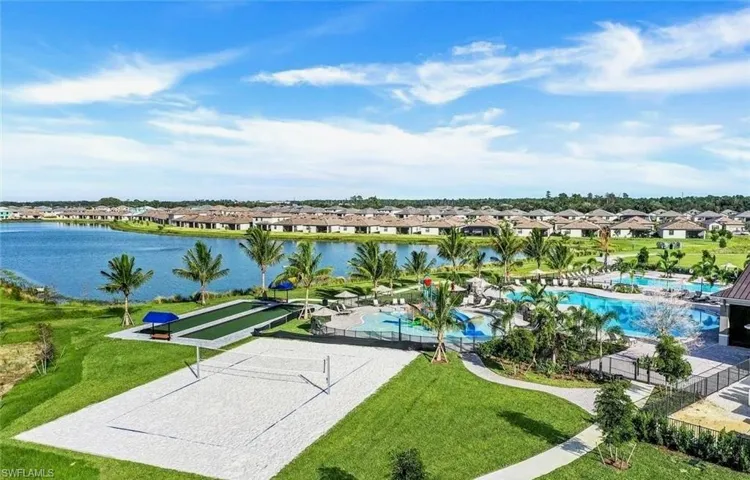 11348 Canopy Loop, Fort Myers, Florida 33913
