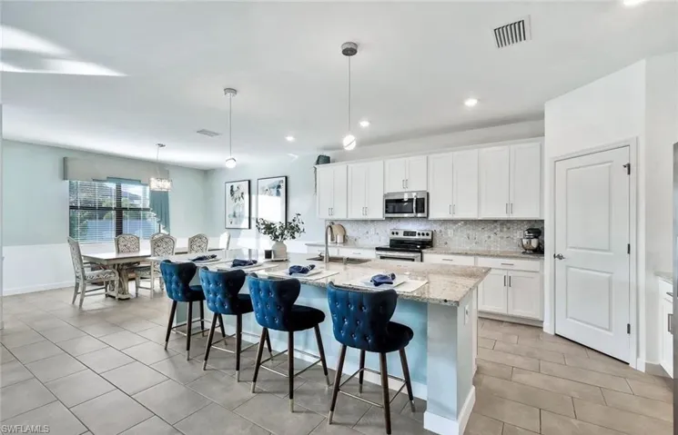 11348 Canopy Loop, Fort Myers, Florida 33913