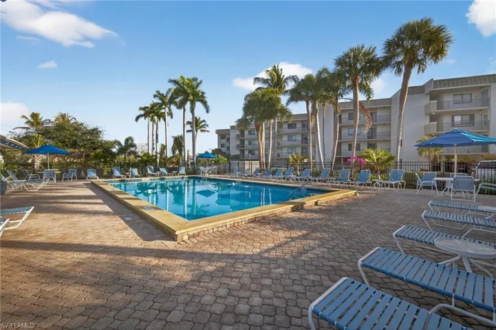 Community pool