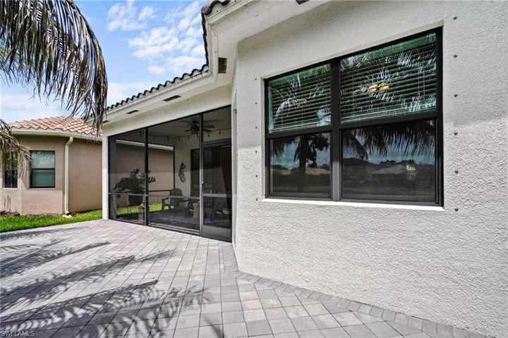 11536 Foxbriar Ln, Fort Myers, Florida 33913