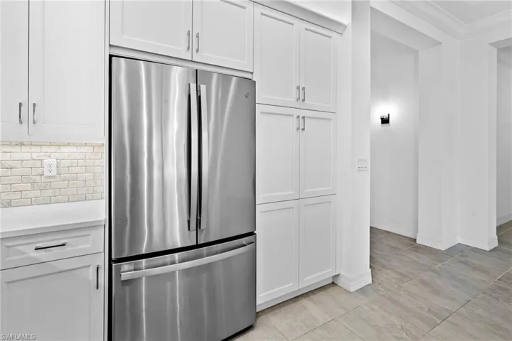 11536 Foxbriar Ln, Fort Myers, Florida 33913
