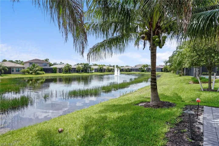 11536 Foxbriar Ln, Fort Myers, Florida 33913