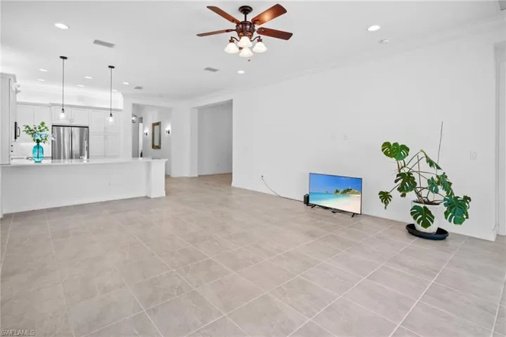 11536 Foxbriar Ln, Fort Myers, Florida 33913