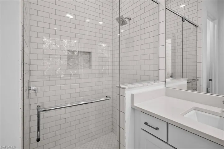 11536 Foxbriar Ln, Fort Myers, Florida 33913
