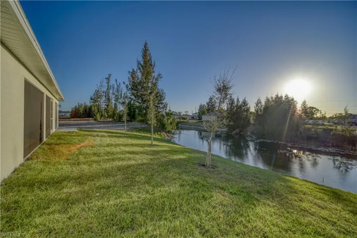4034 Ne 9th Pl, Cape Coral Fl 33909