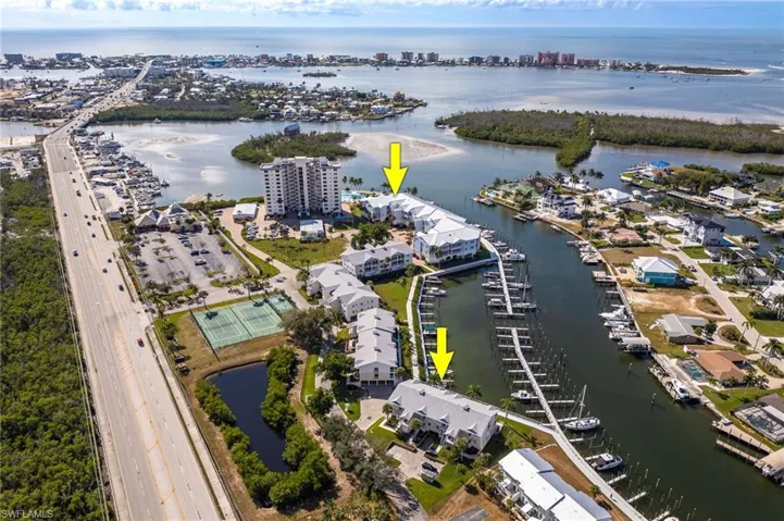 Condo and boat dock location