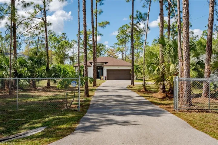 4471 14th St Ne, Naples Fl 34120