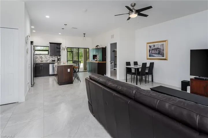 4471 14th St Ne, Naples Fl 34120