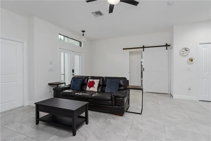 4471 14th St Ne, Naples Fl 34120