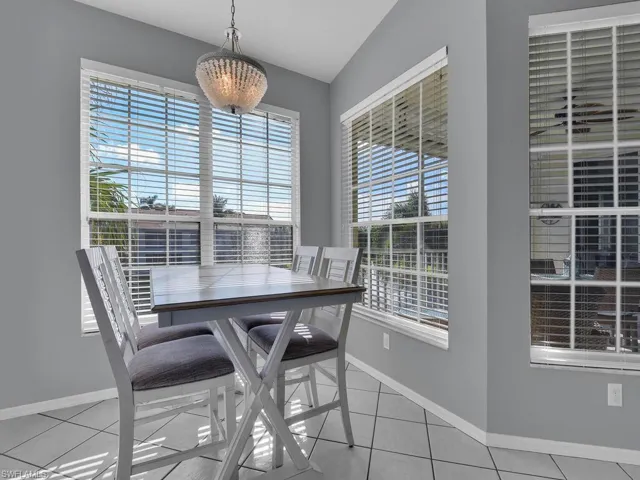 15140  Royal Windsor  LN, Fort Myers, FL 33919
