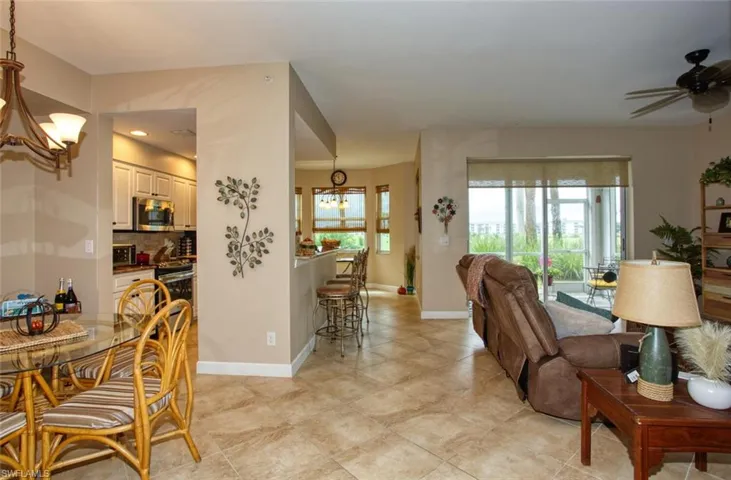 8076 Queen Palm Ln 416, Fort Myers, Florida 33966