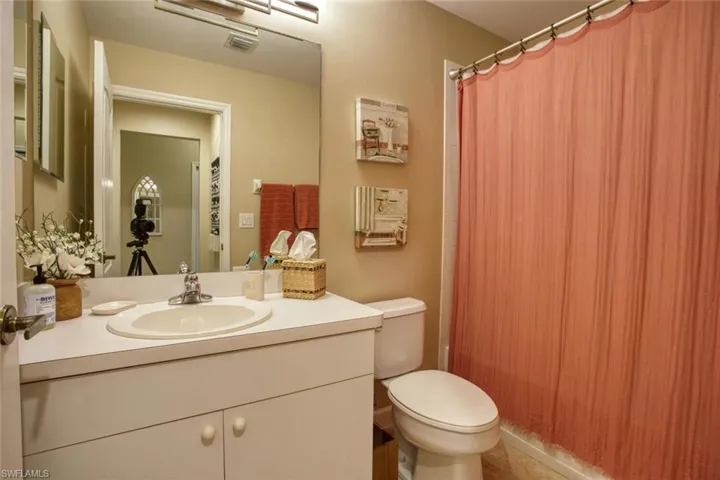 8076 Queen Palm Ln 416, Fort Myers, Florida 33966