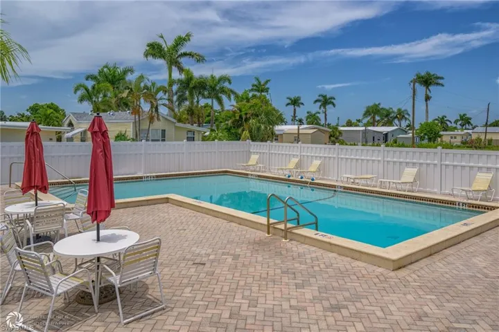 11089 Sunglow Ln, Fort Myers, Florida 33908