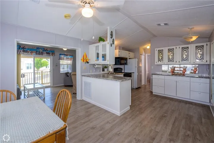 11089 Sunglow Ln, Fort Myers, Florida 33908