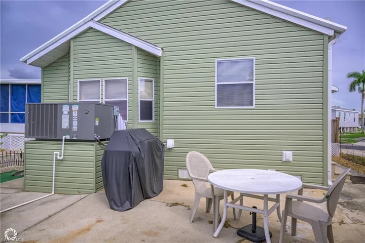 11089 Sunglow Ln, Fort Myers, Florida 33908