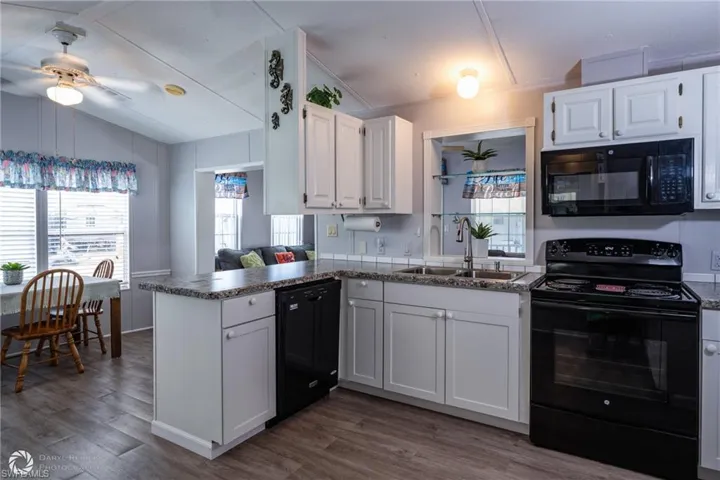 11089 Sunglow Ln, Fort Myers, Florida 33908