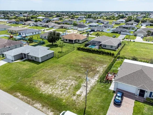 4132 Ne 16th Ave, Cape Coral Fl 33909