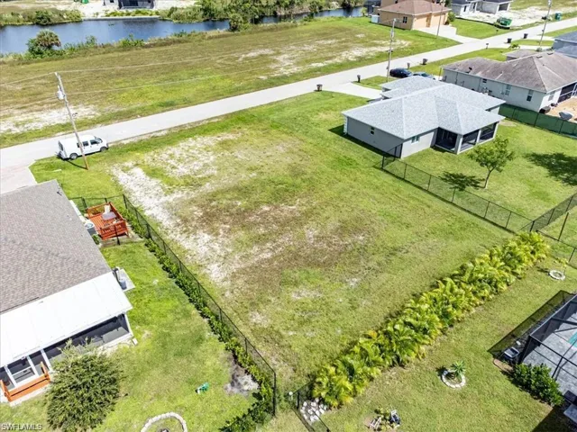 4132 Ne 16th Ave, Cape Coral Fl 33909