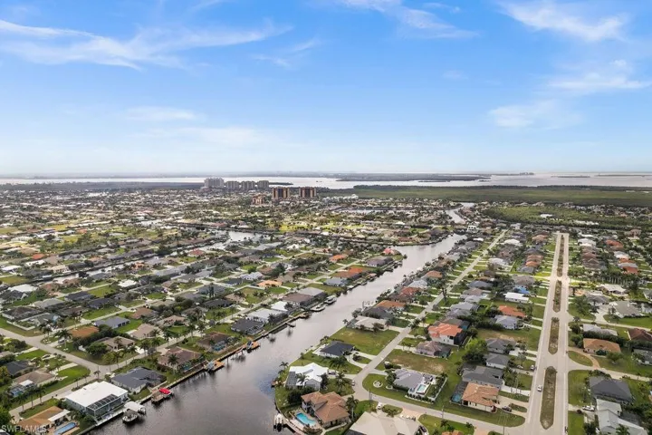 Cape Harbour, The Westin, Tarpon Point close by, and a short boat ride to Sanibel and Fort Myers Beaches