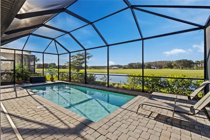 Welcome Home to Paradise!