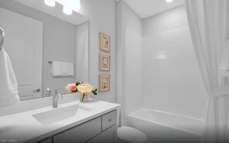 Photos are of furnished Astoria model. Homes may vary.