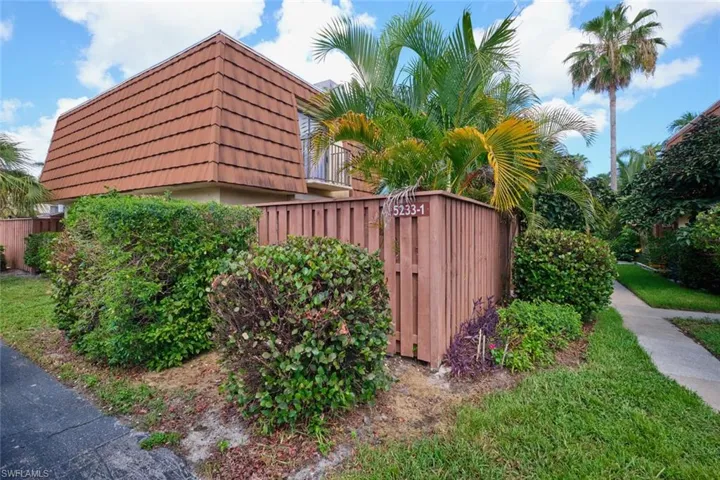 View of property exterior