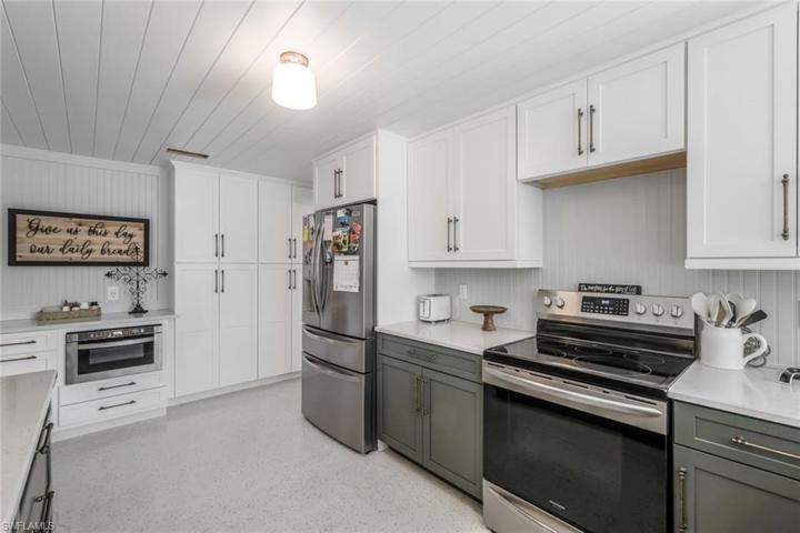 Fully renovated Kitchen