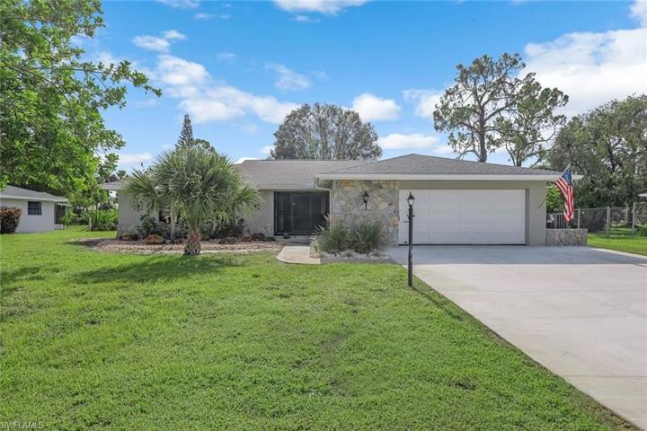 Curb appeal on this private dead end lot