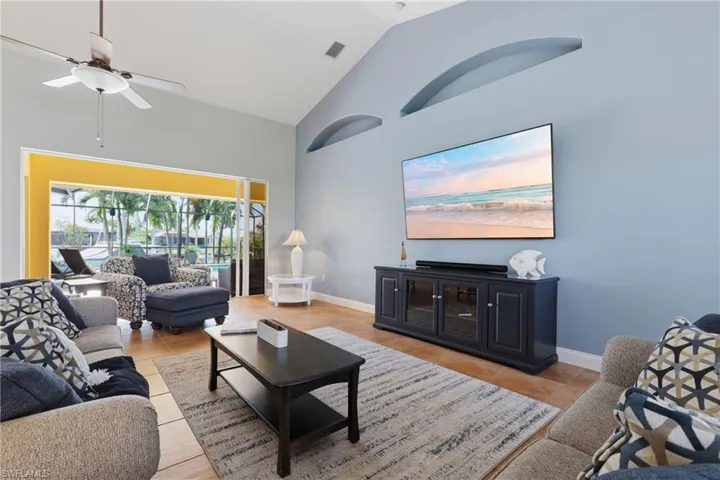 1233 Sea Breeze Ct, Punta Gorda, Florida 33950