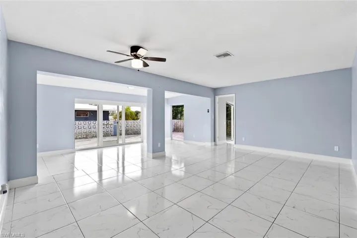 1681 Country Club Pkwy, Lehigh Acres, Florida 33936