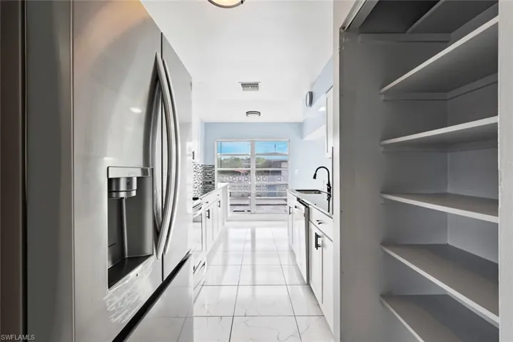 1681 Country Club Pkwy, Lehigh Acres, Florida 33936