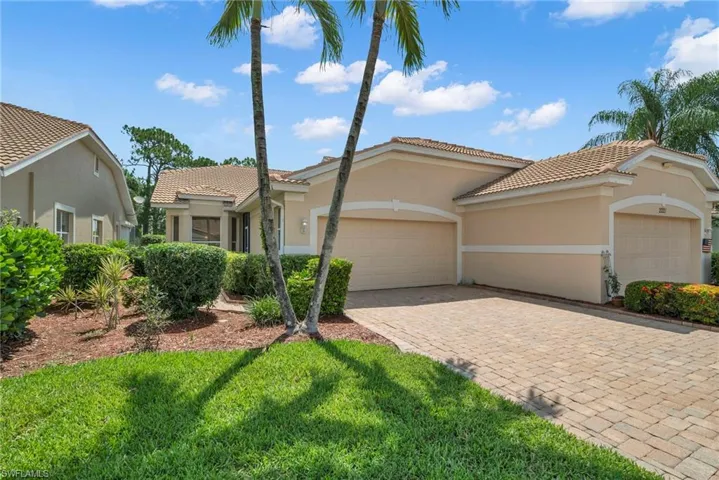 2219 Carnaby Ct, Lehigh Acres, Florida 33973