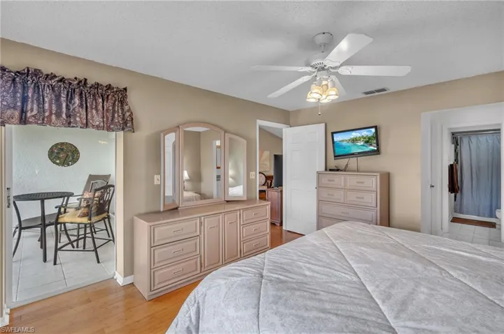 505 Mardel Dr 109, Naples, Florida 34104