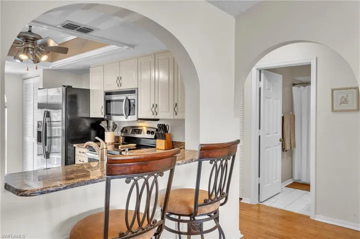 505 Mardel Dr 109, Naples, Florida 34104