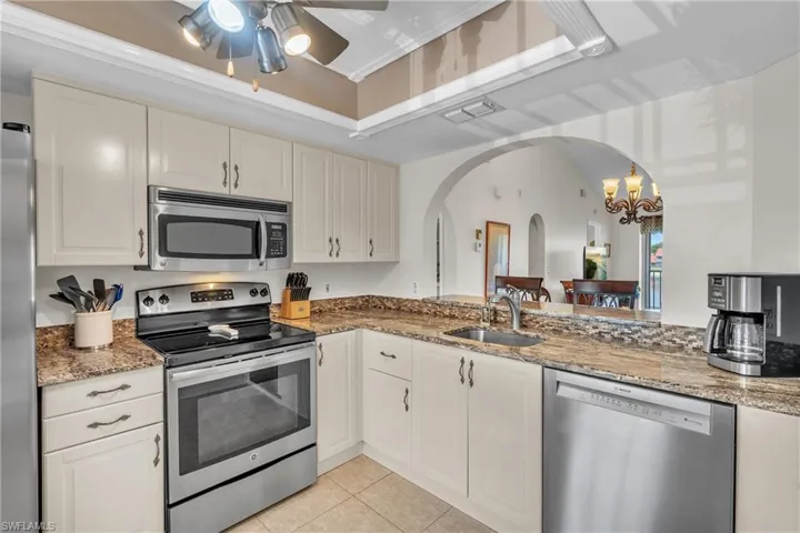 505 Mardel Dr 109, Naples, Florida 34104