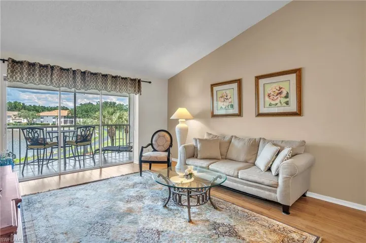 505 Mardel Dr 109, Naples, Florida 34104