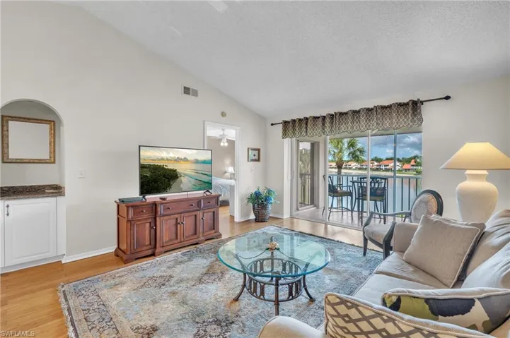 505 Mardel Dr 109, Naples, Florida 34104