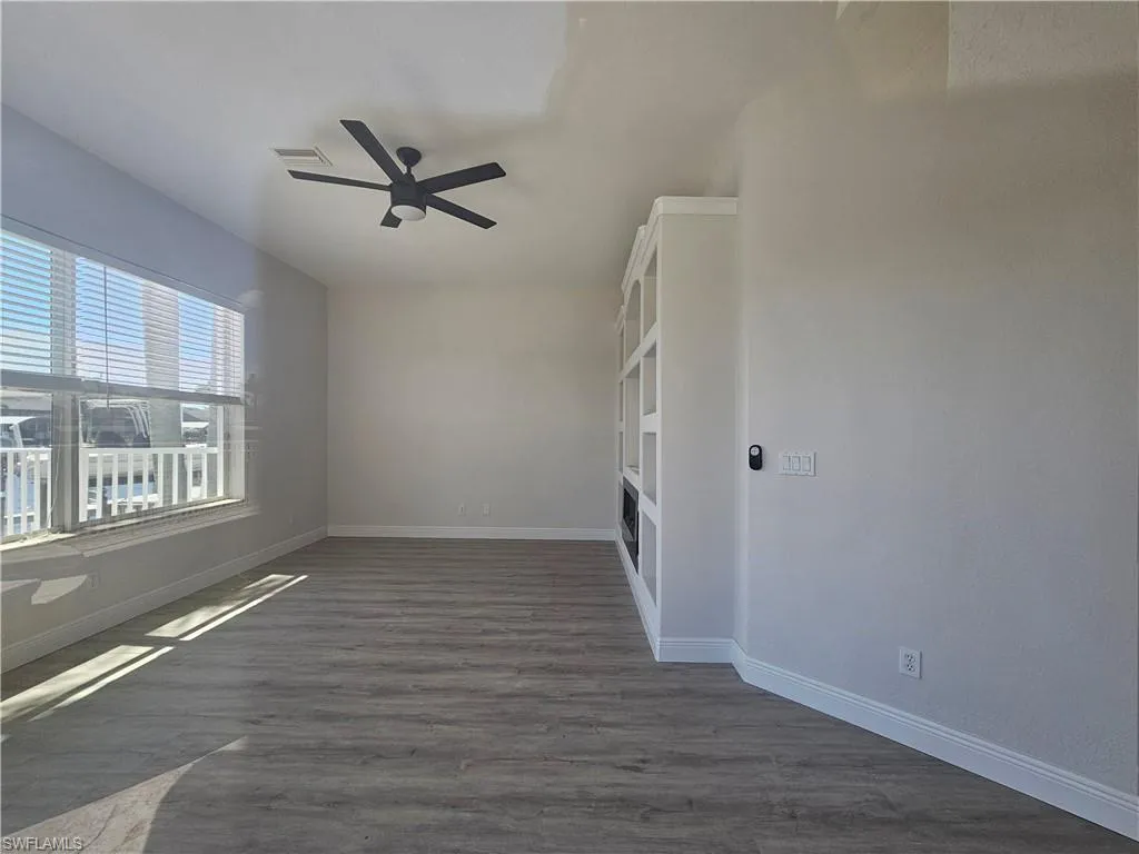 5327 28th PL, Cape Coral, FL 33914,2025000360